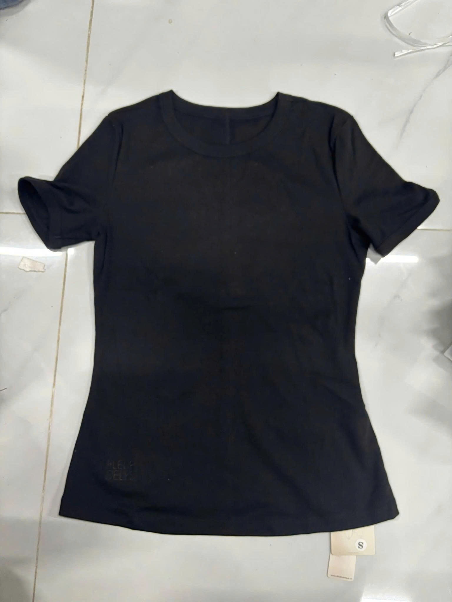 Áo Thun Zip Cổ Tròn
