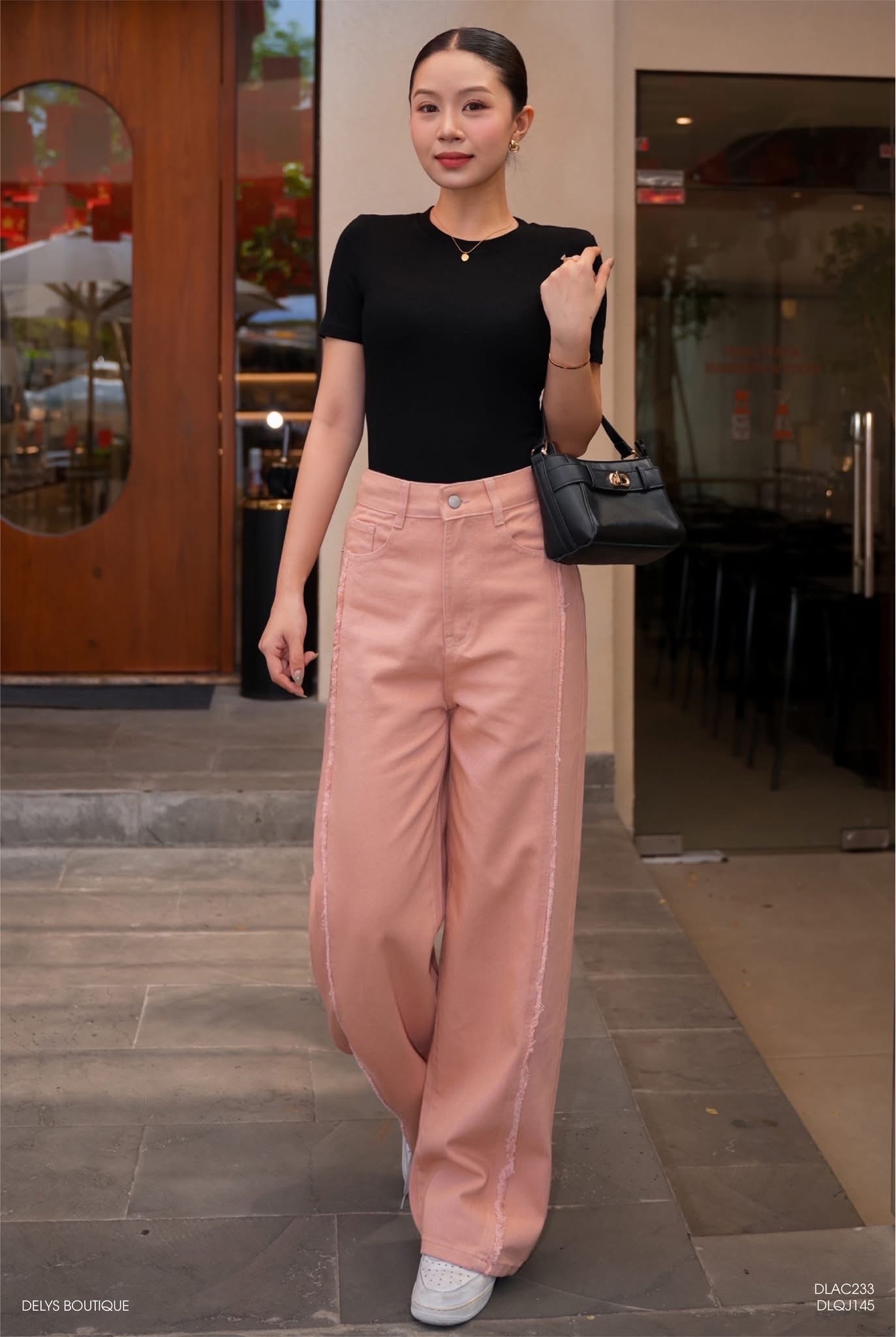 Áo Thun Thêu Gấu