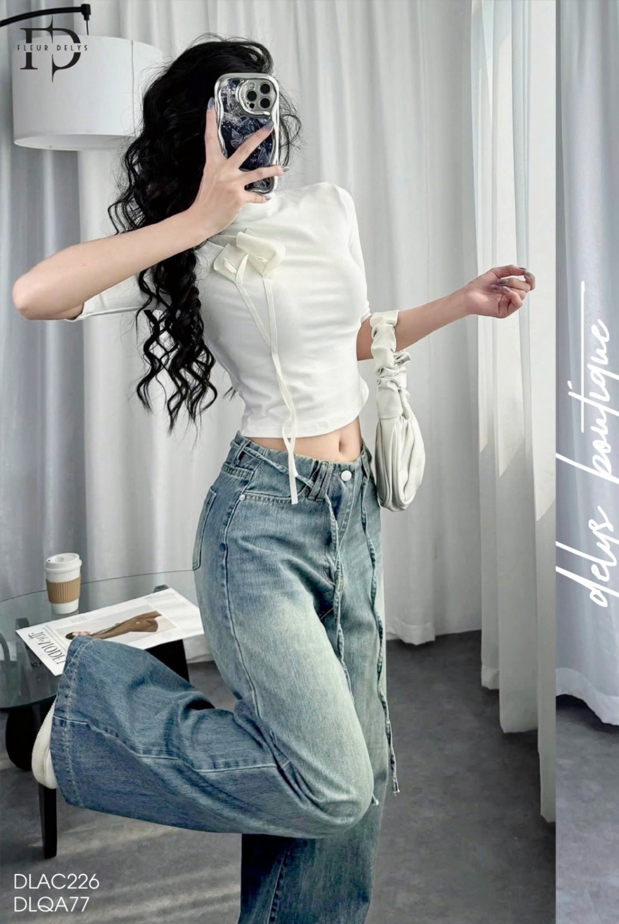 Áo Croptop Đính Hoa
