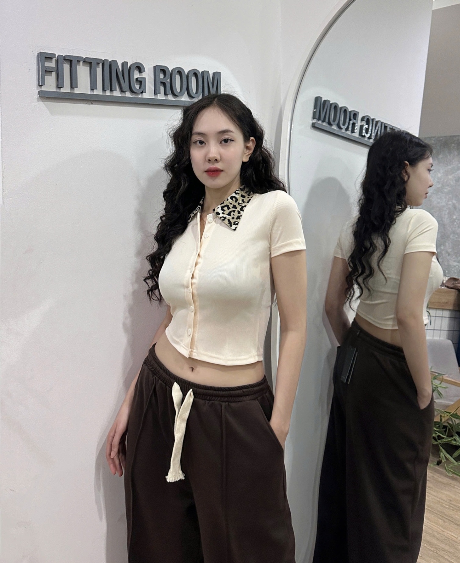 Áo Croptop Ngắn Tay Cổ Da Beo