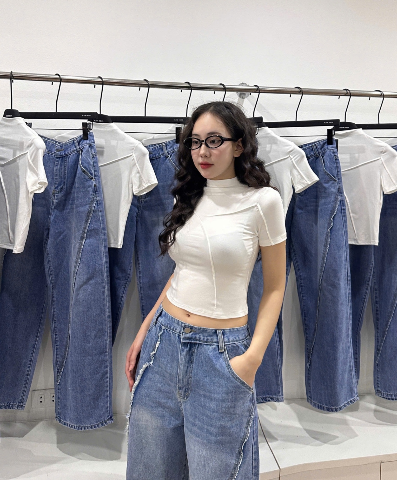 Áo Croptop Phối Gân