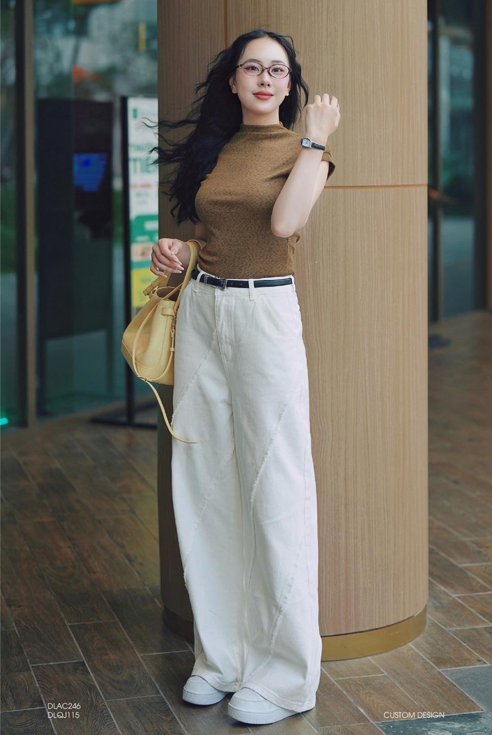 Áo Thun Tiêu Cổ Leo