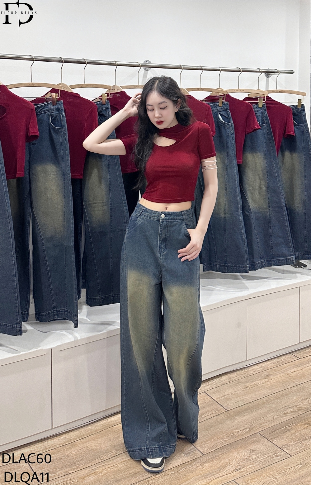 Quần Jean Ống Rộng Bổ Thân