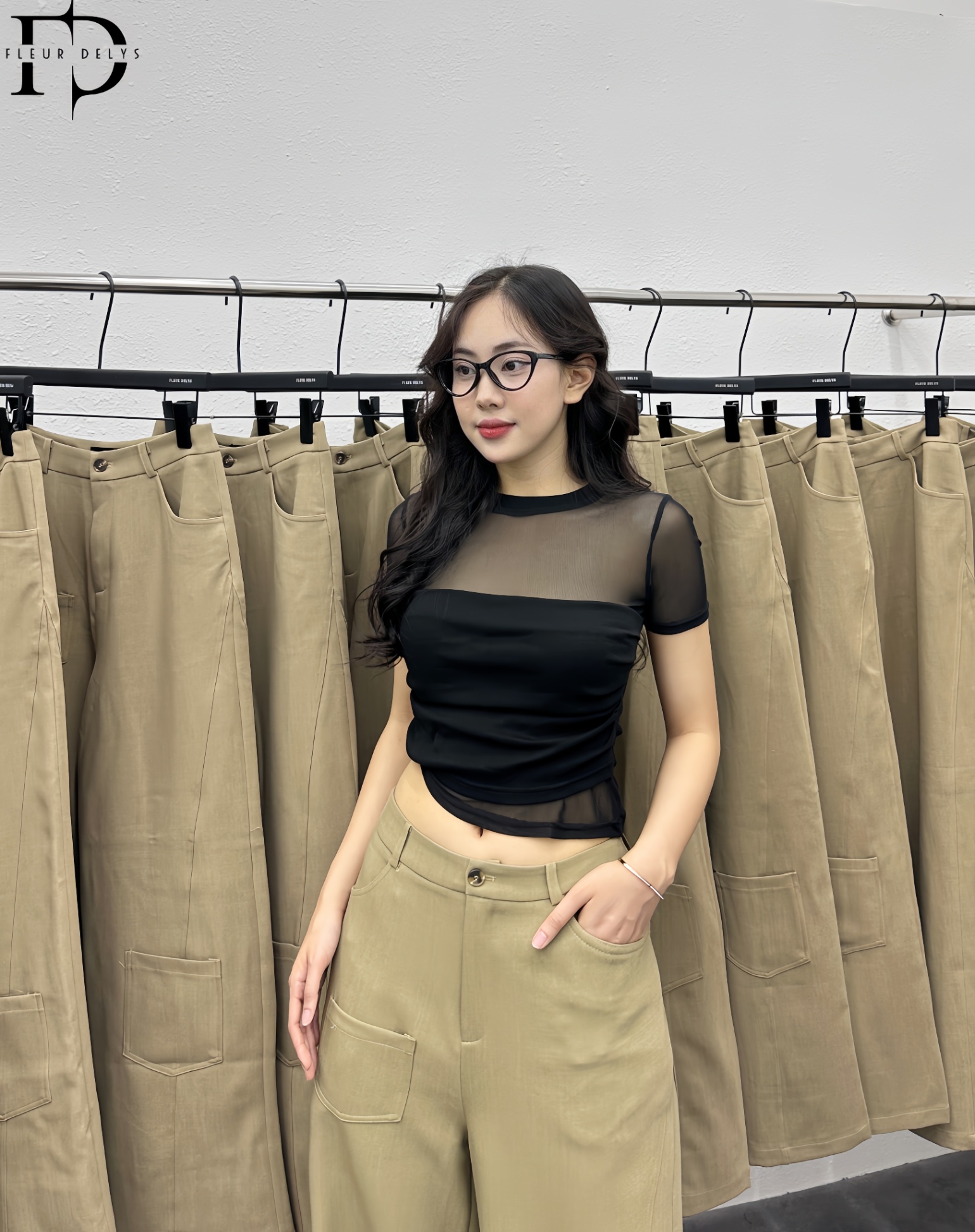 Quần 2 Túi Ốp Trước