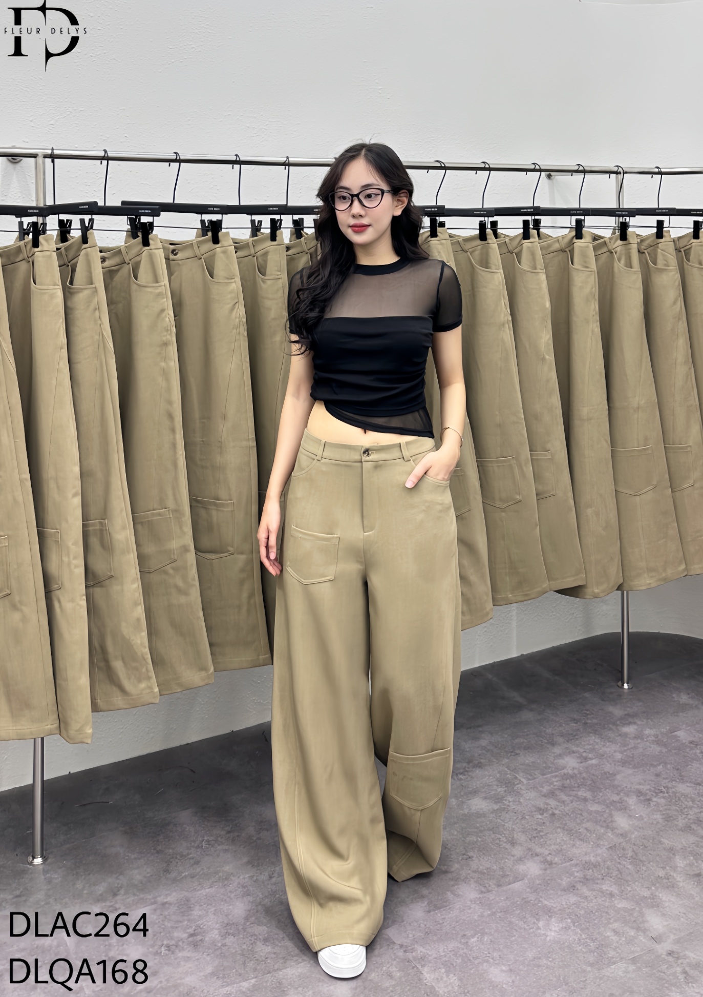 Quần 2 Túi Ốp Trước