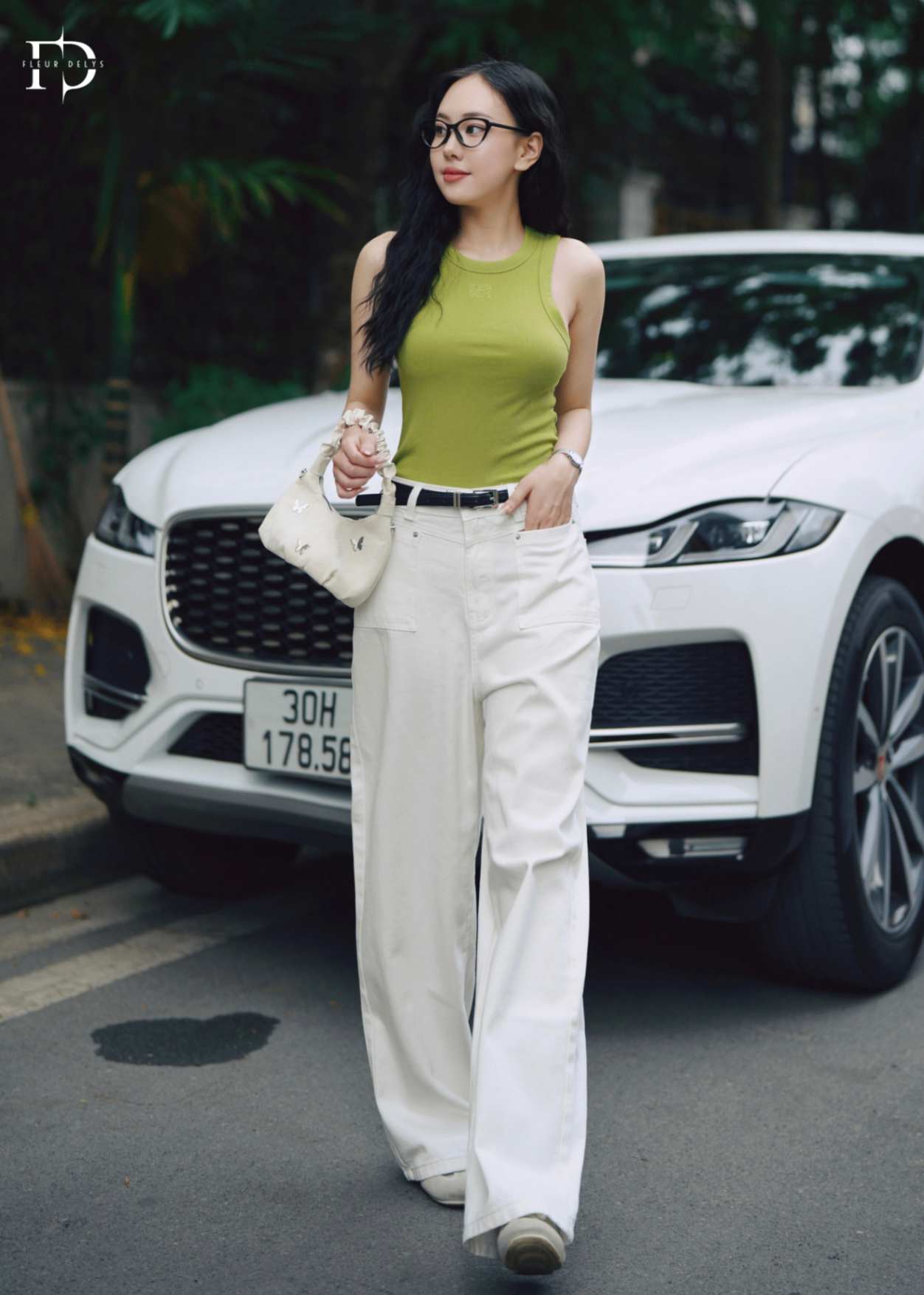 Quần Kaki Phối Túi Ốp Trước