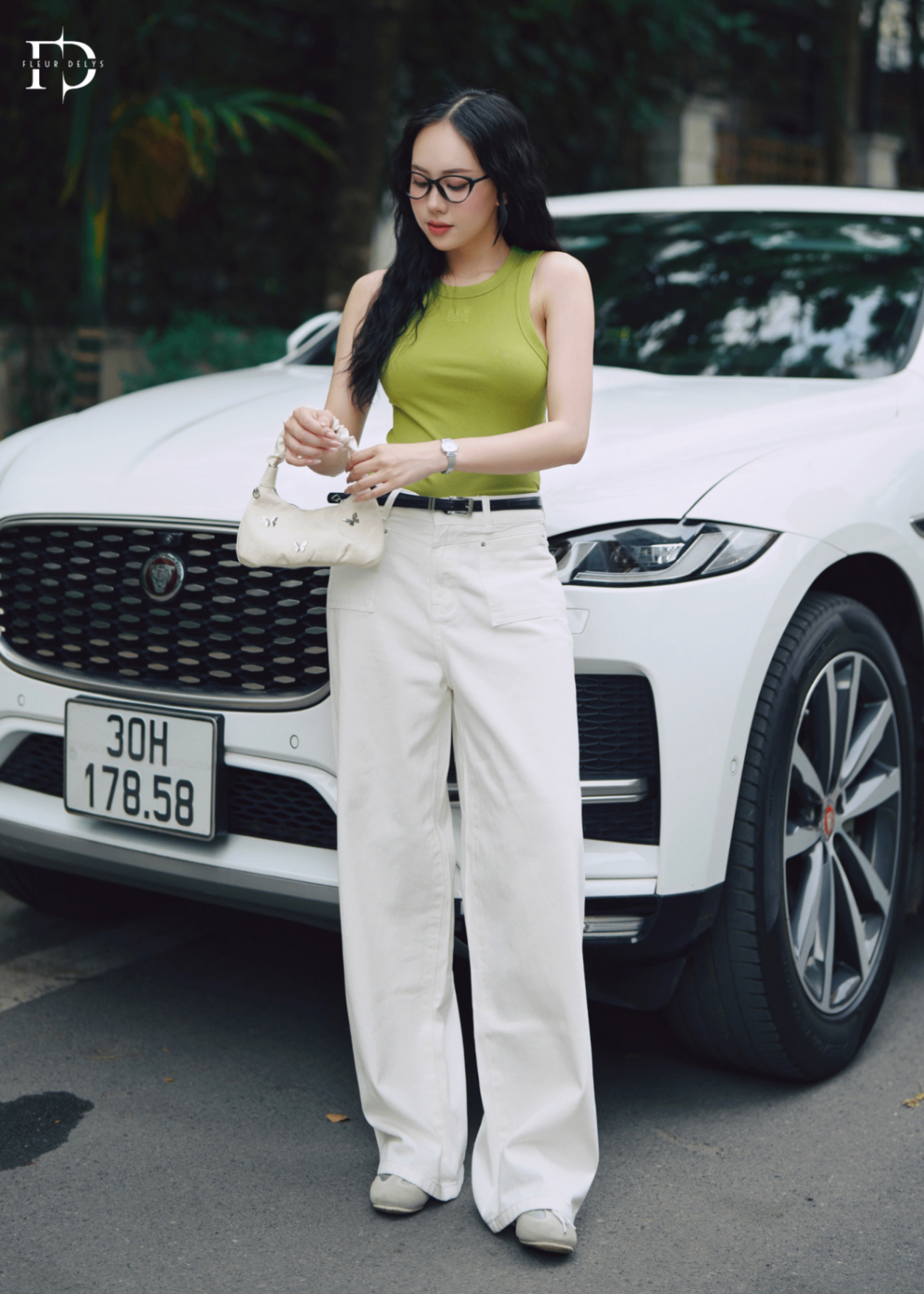 Quần Kaki Phối Túi Ốp Trước