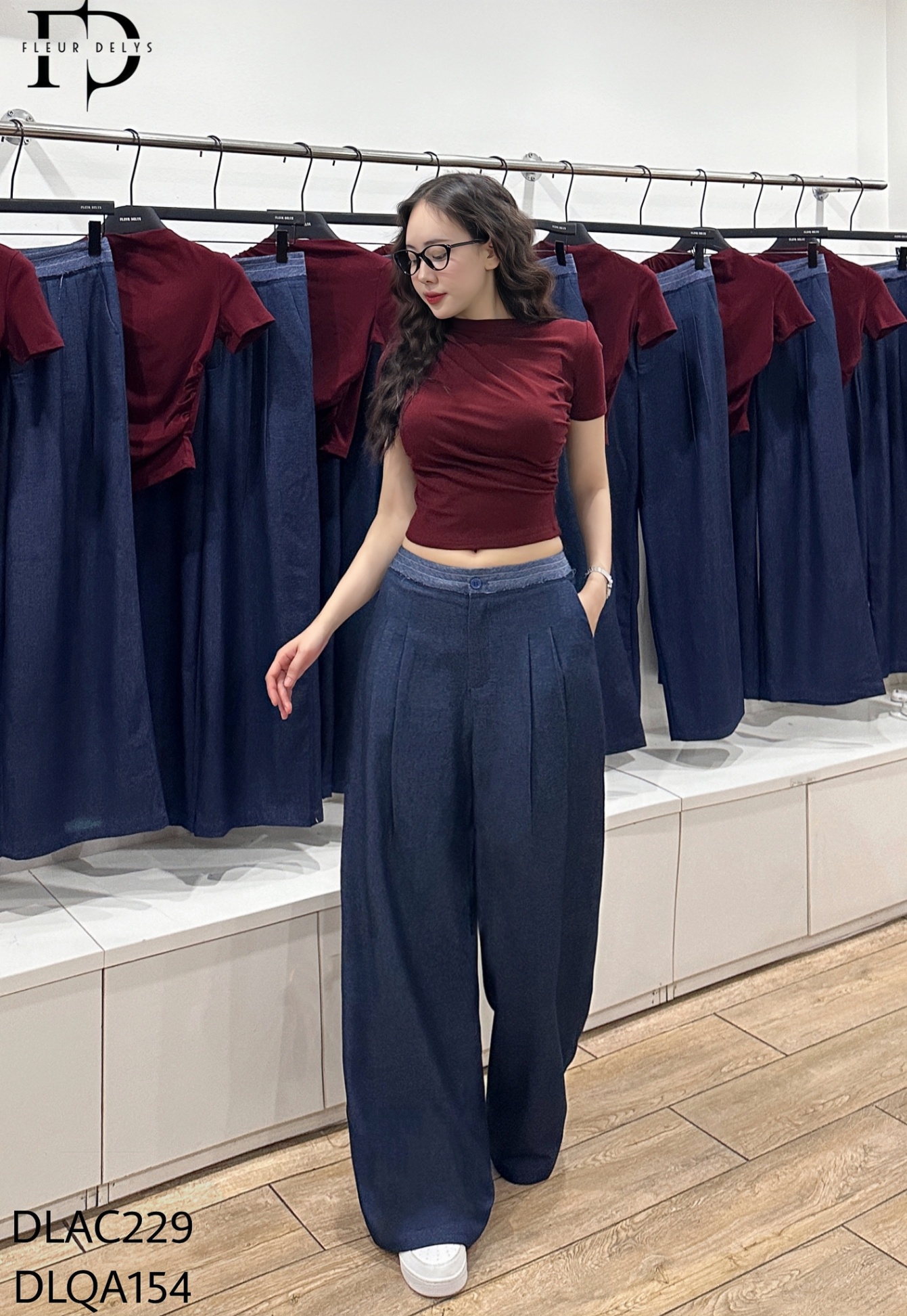 Áo Croptop Dúm Vai Eo