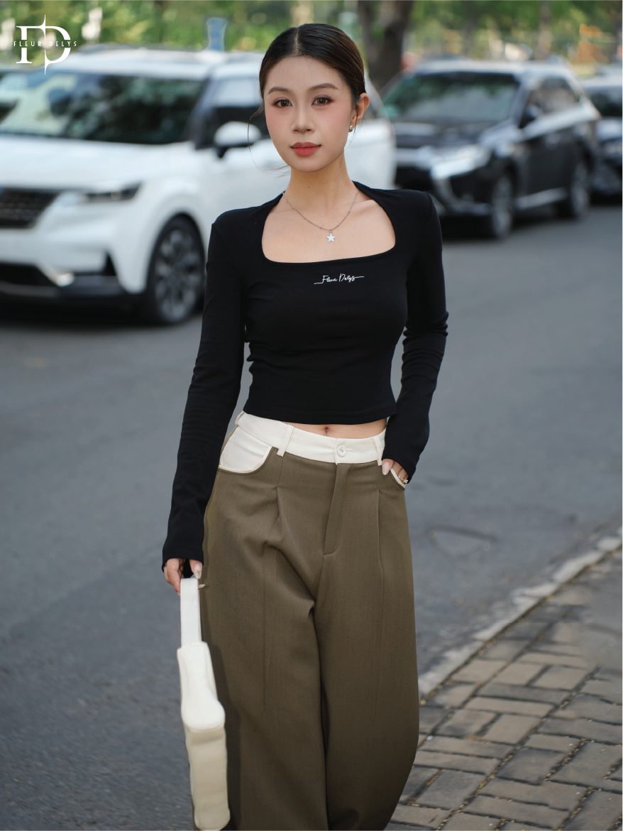 Áo Cổ Vuông Thêu Delys
