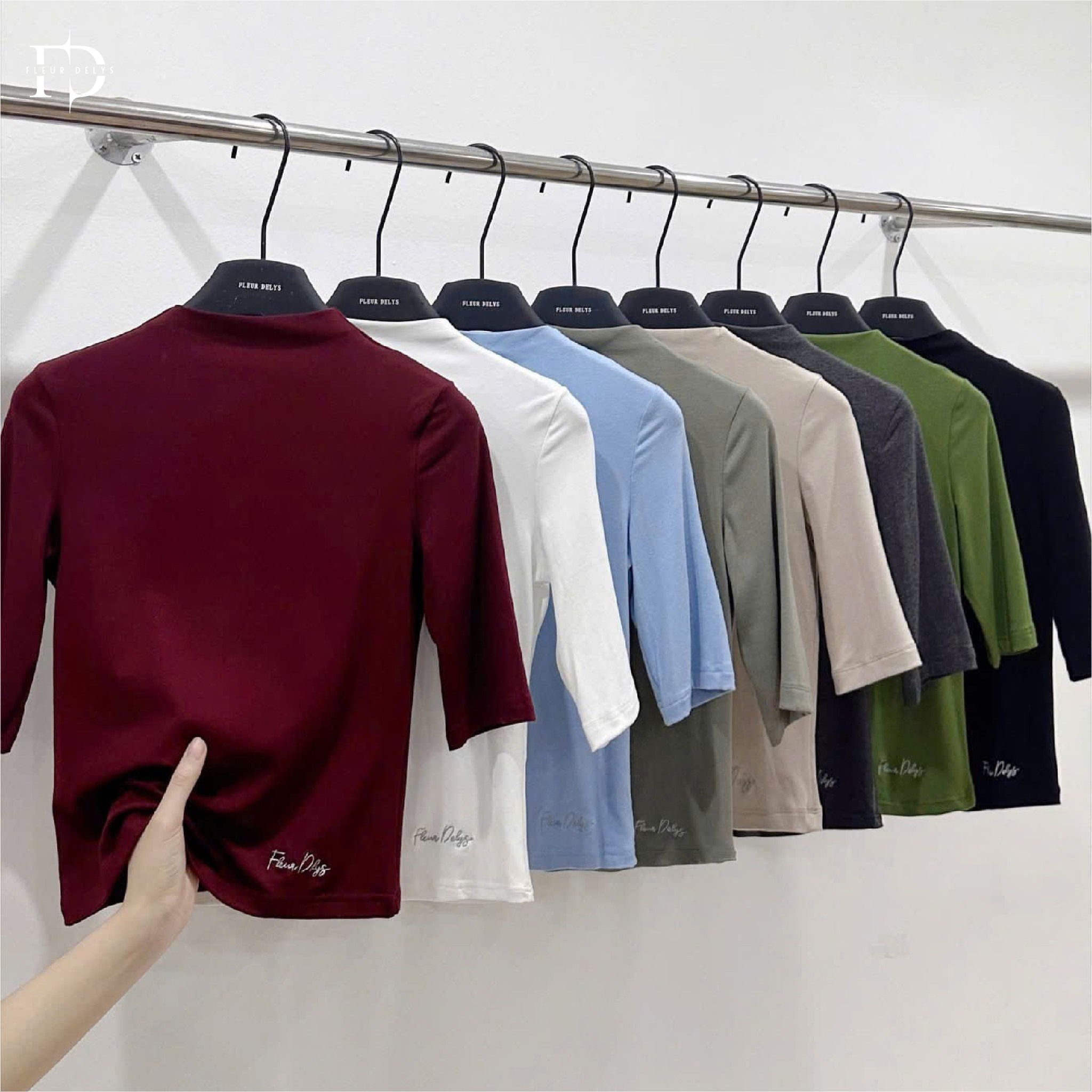 Áo Cổ Leo Tay Cộc Lỡ