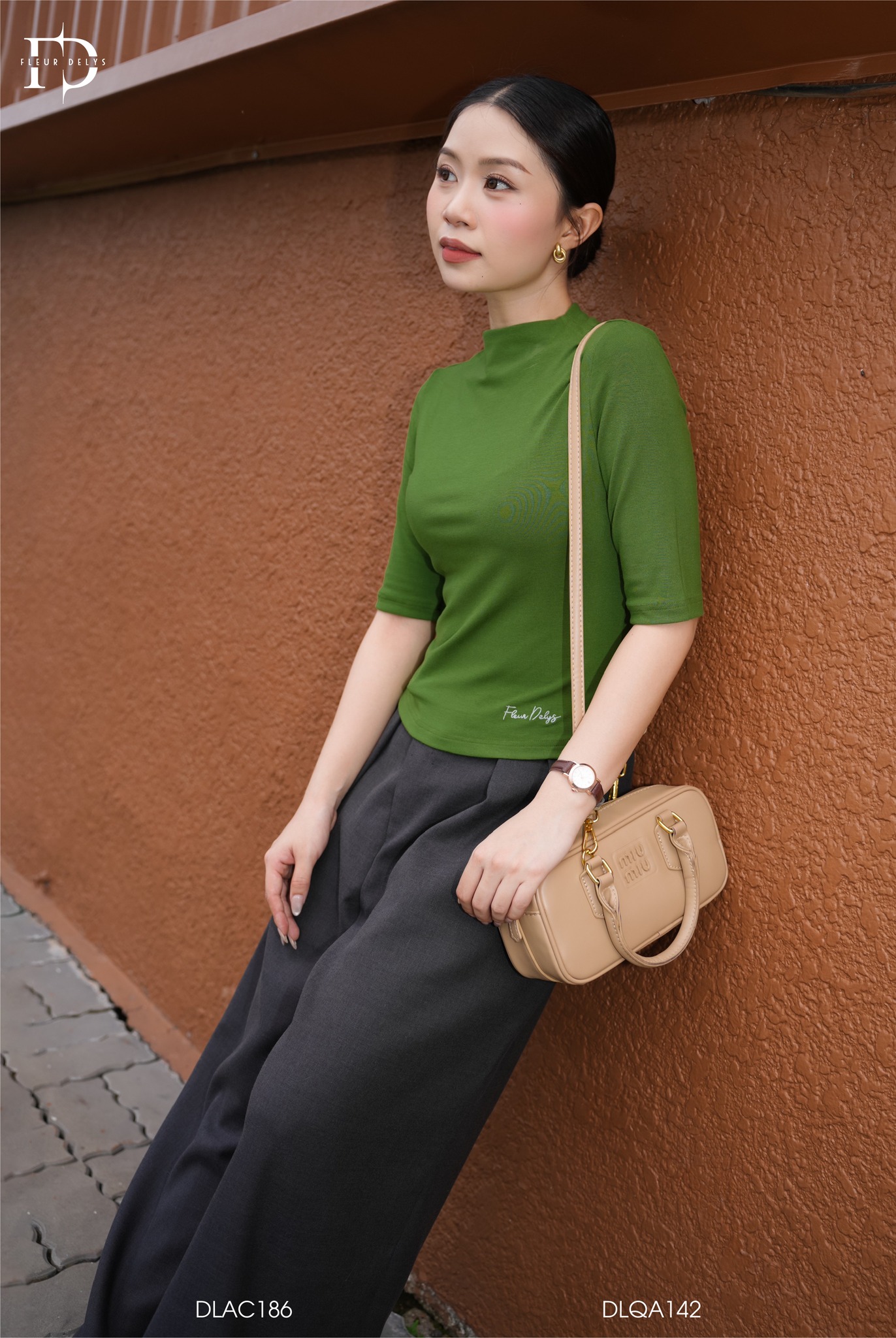 Áo Cổ Leo Tay Cộc Lỡ