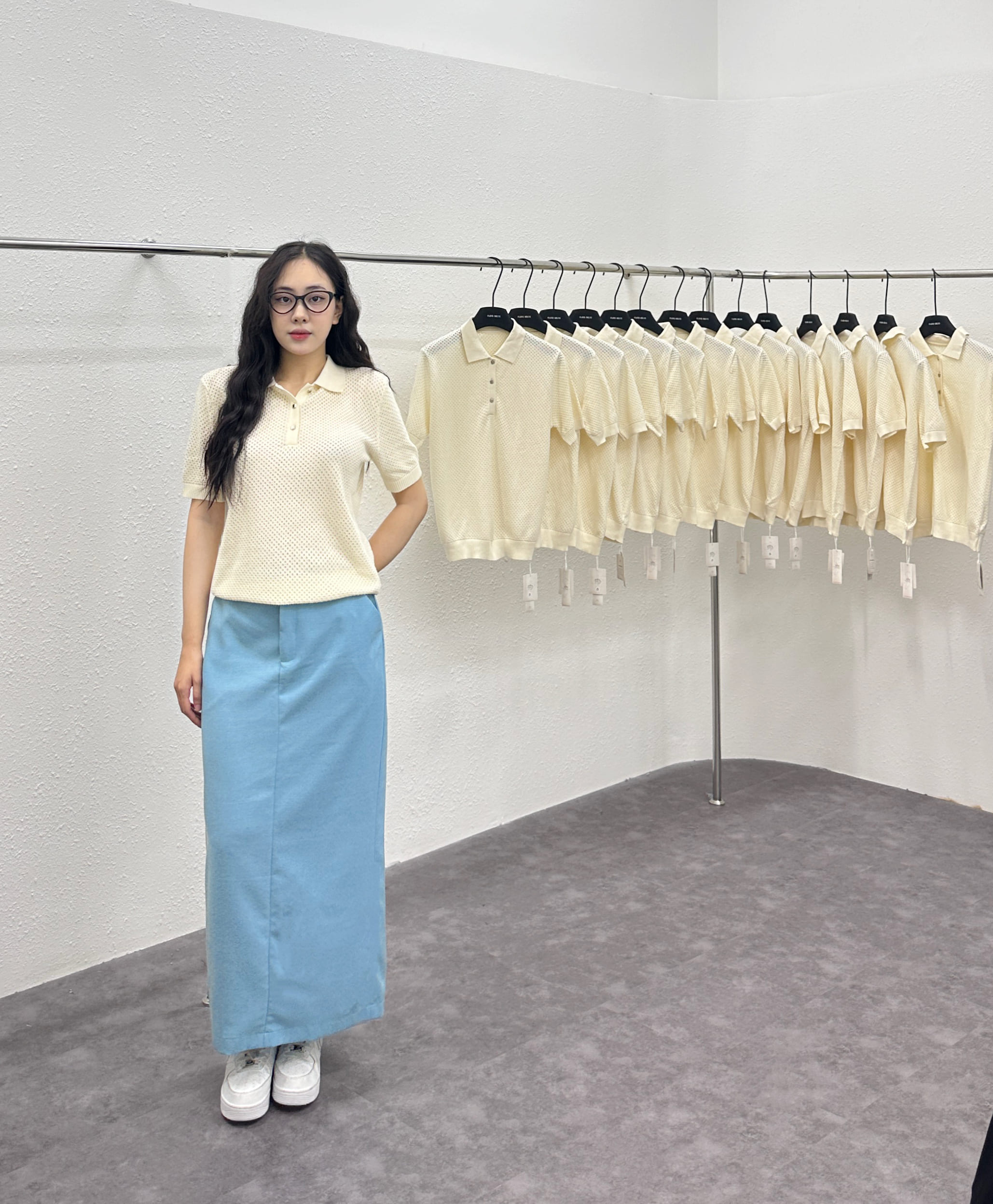 Áo Len Lỗ Dáng Basic