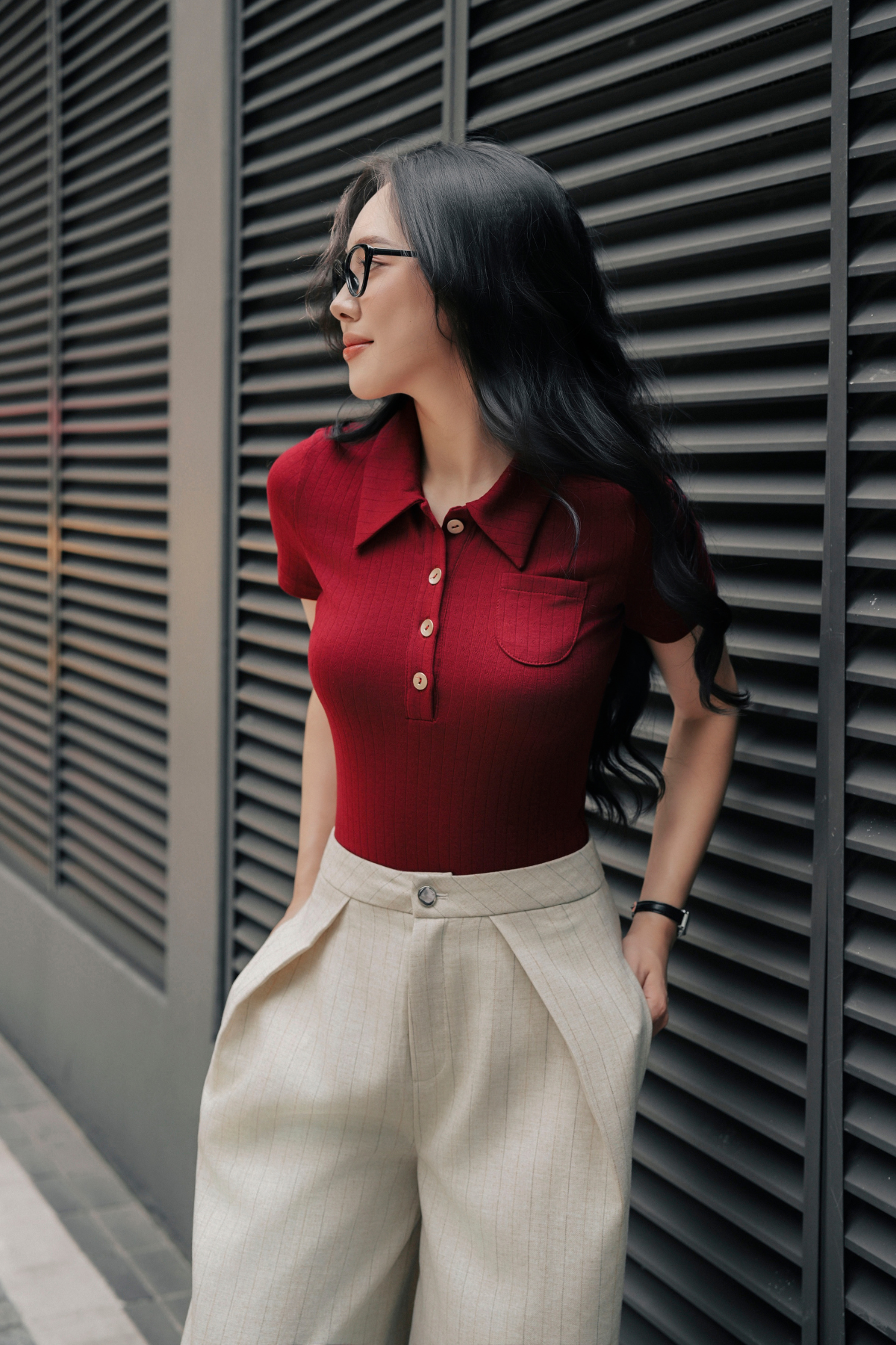 Áo Thun Chám Túi Ngực