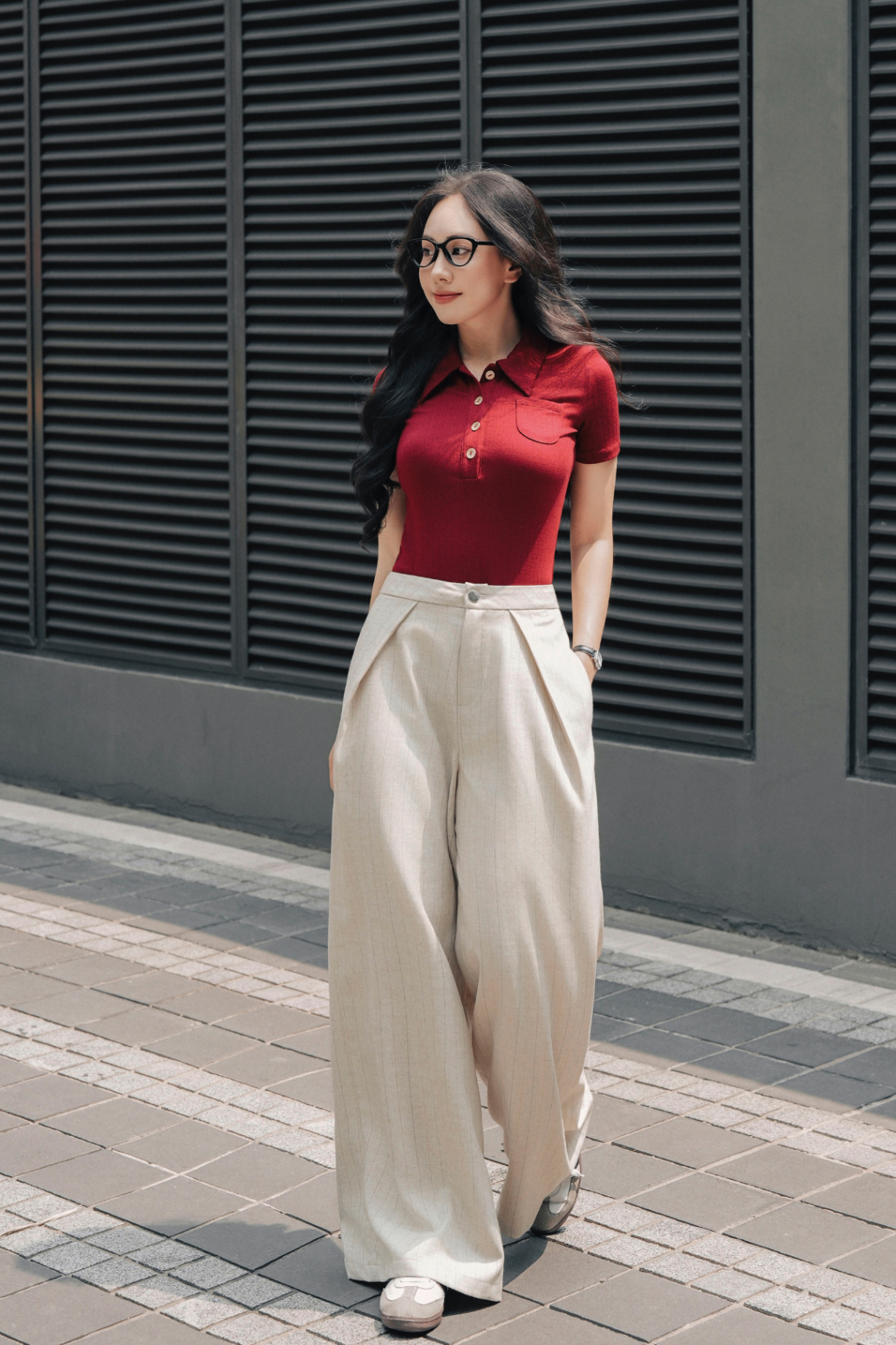 Áo Thun Chám Túi Ngực