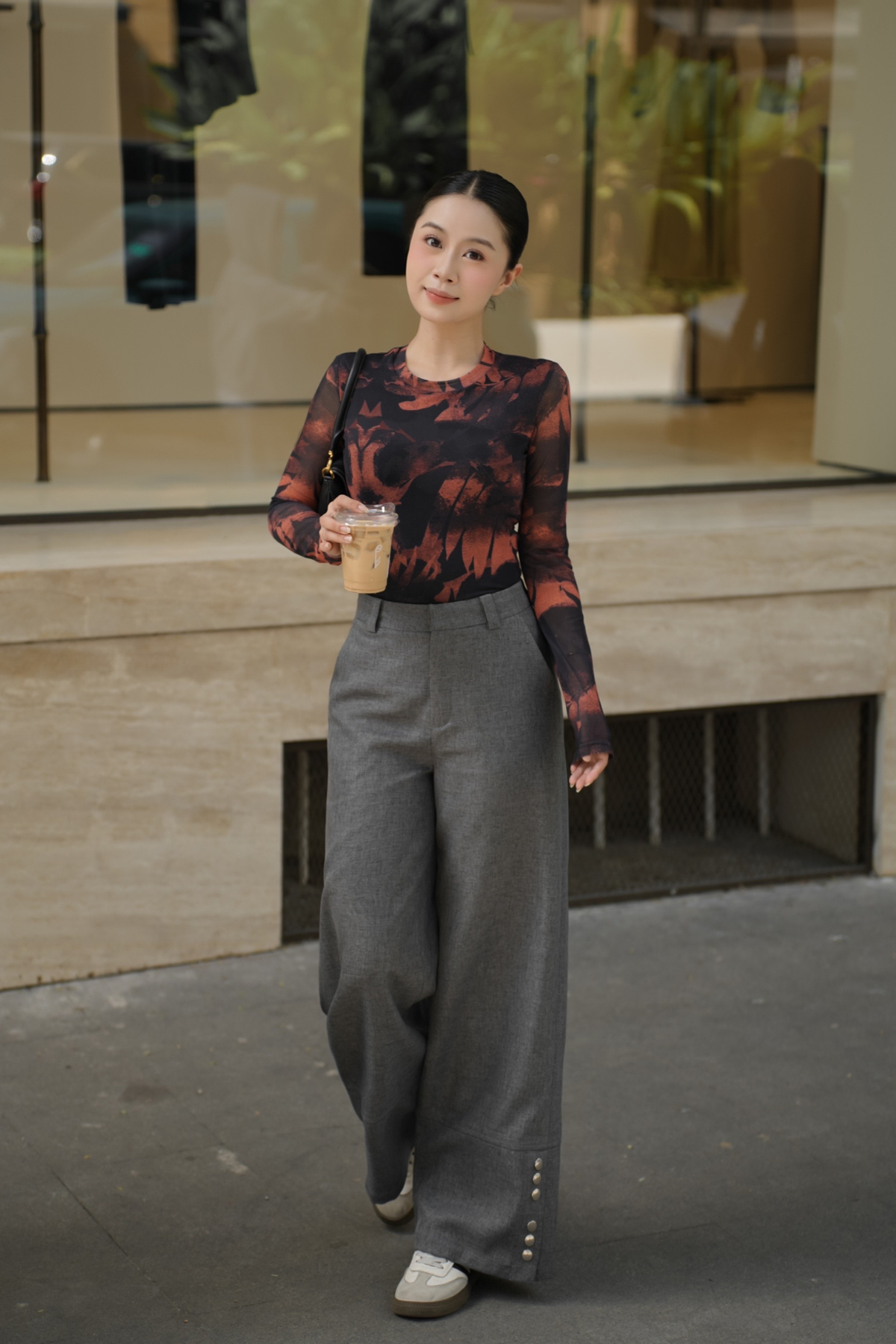 Quần Cúc Bấm Gấu