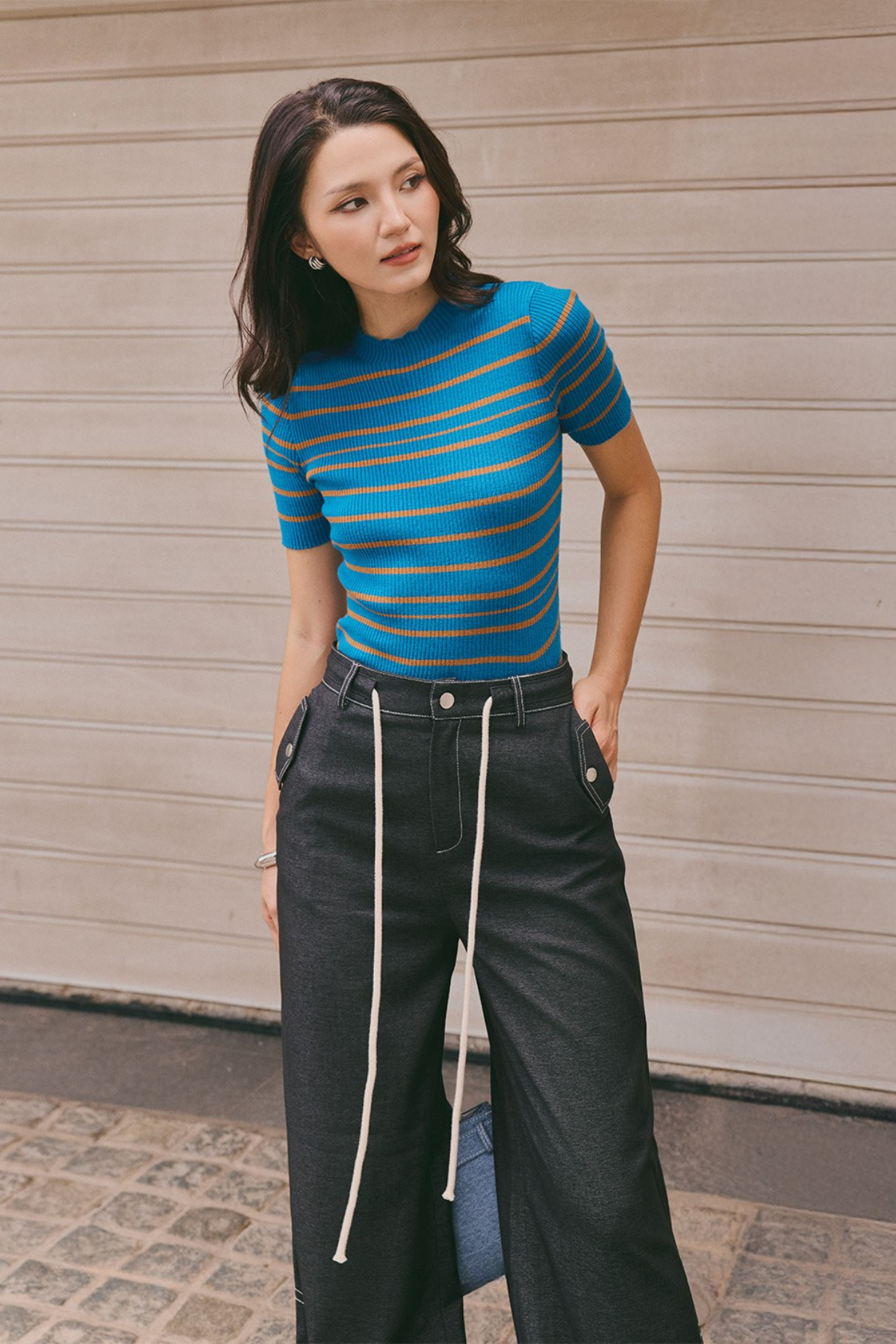 Quần Jeans Mềm Đinh Tán