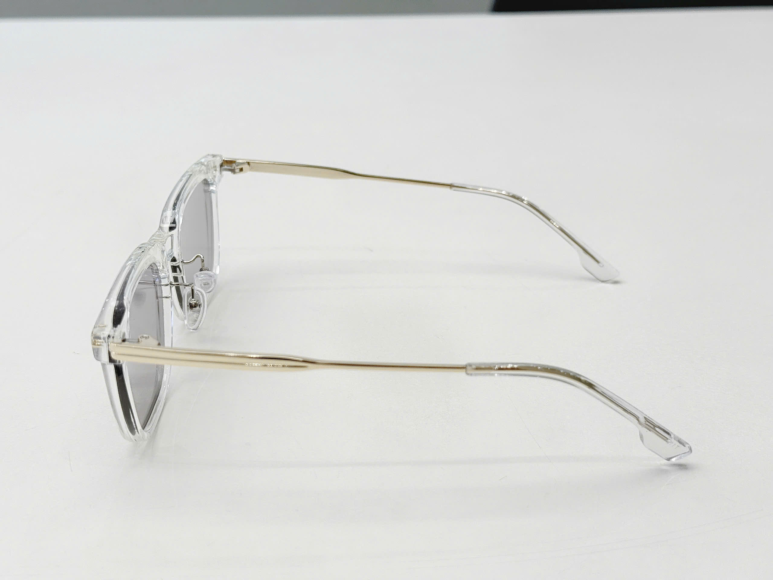 Gọng kính nhựa Eyevan Clear (Acerate)