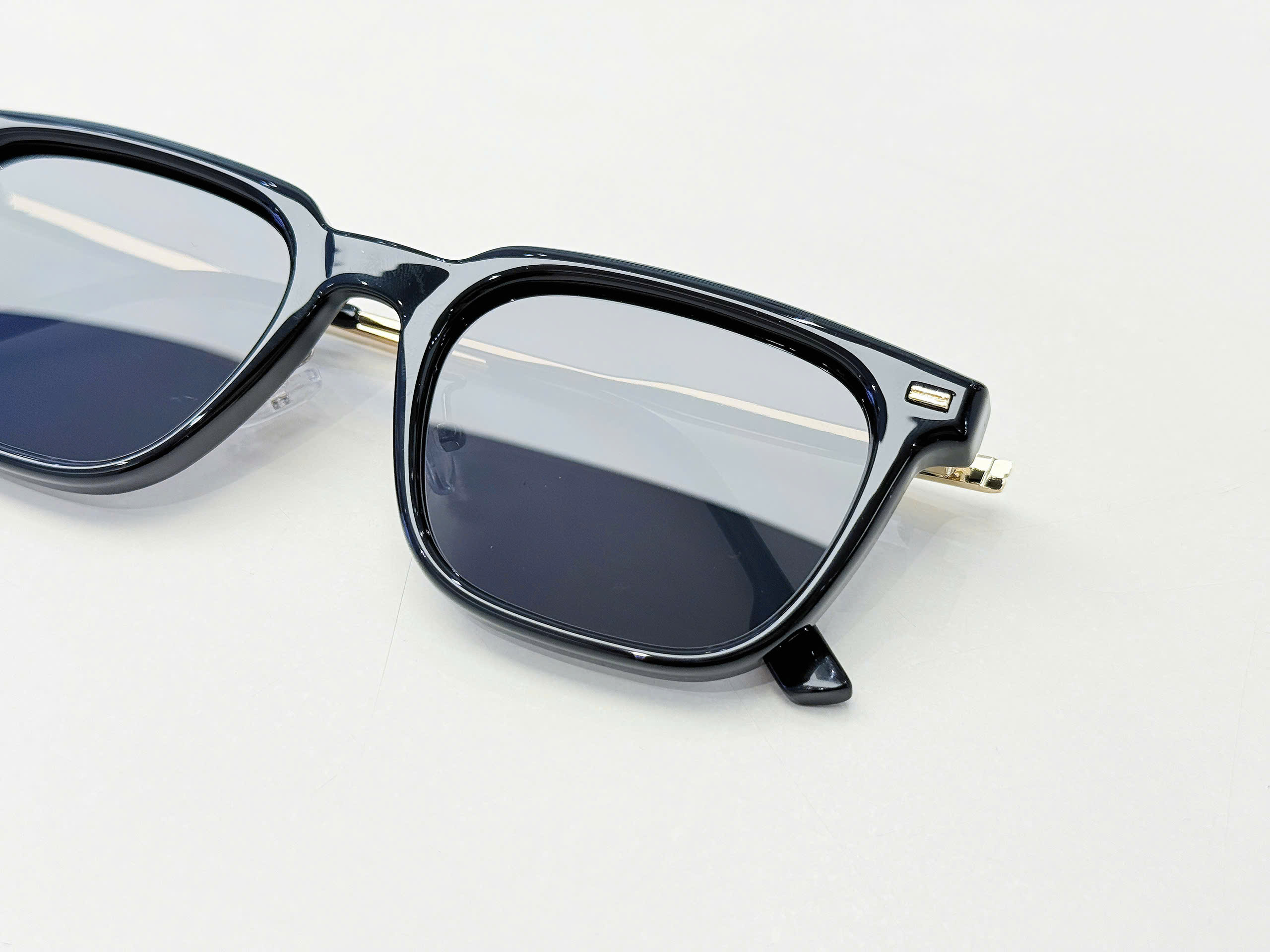 Gọng nhựa Eyevan Black (Acerate)