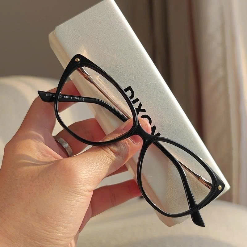 Kính gọng Nhựa Karin Black Ver A