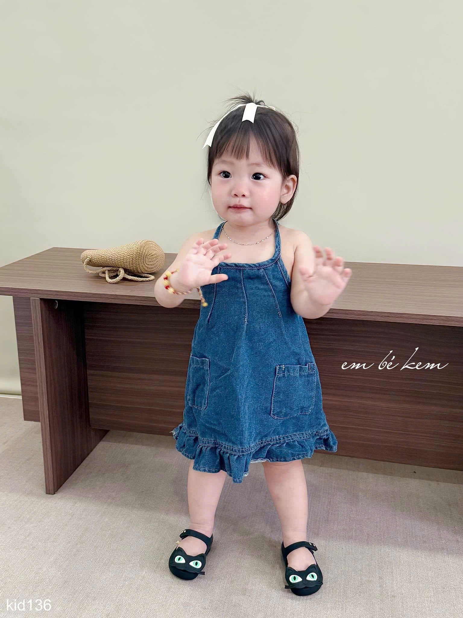 HCS váy bò hở lưng cho bé điệu đà sz 80 ( 9-11kg)