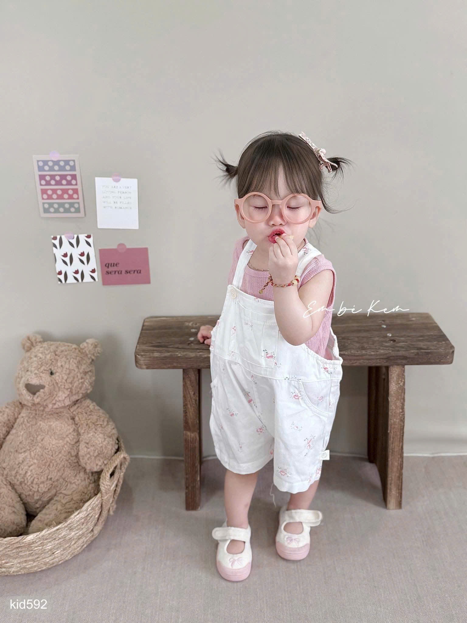 HCS Sét yếm hoa kèm áo hồng cho bé sz 73 ( 7-9kg)