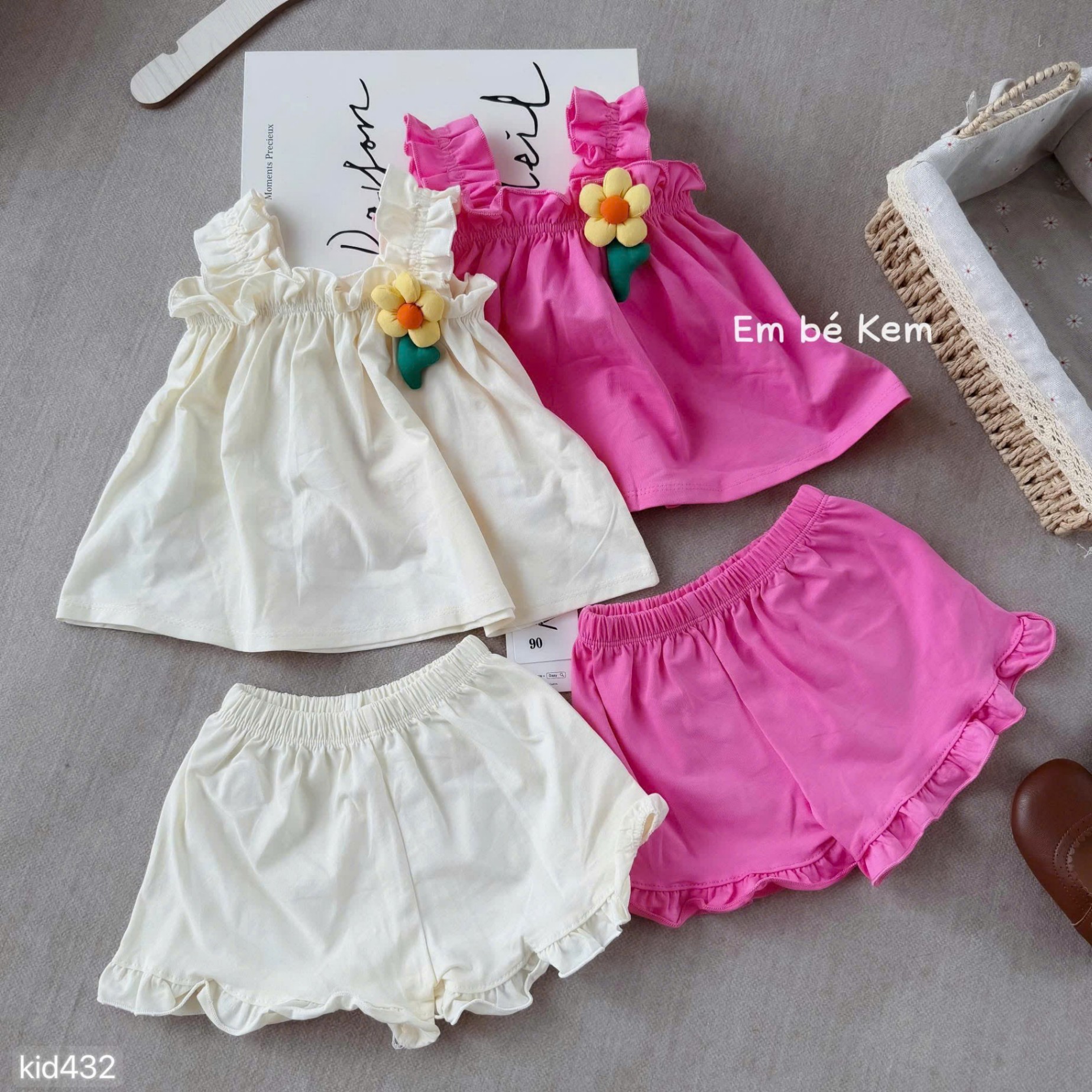 HCS Sét 2 bộ hai dây kem hồng kèm hoa nổi lẻ sz 90 ( 8-11kg)