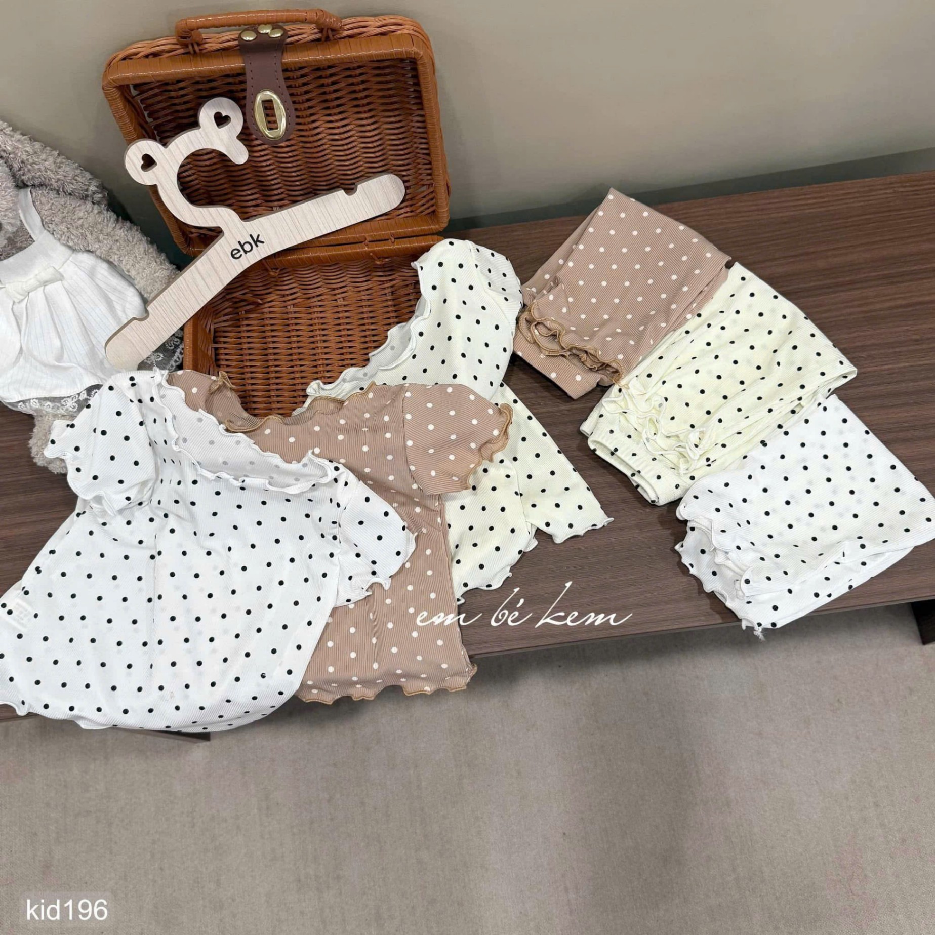 HCS Sét bộ mặc nhà họa tiết chấm bi cho bé