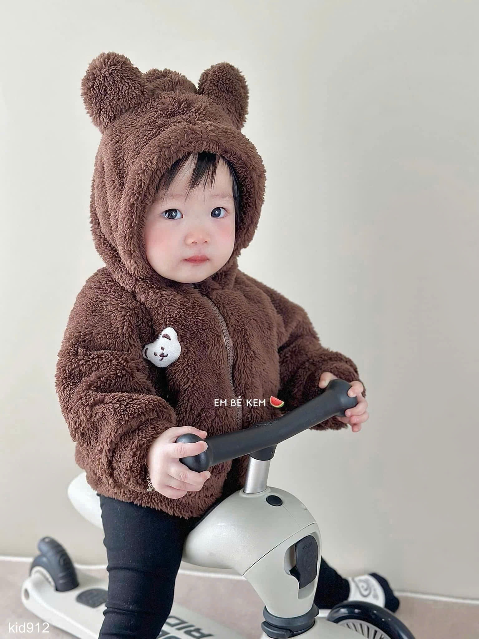HCS (M25K .912) Áo khoác lông logo gấu cute cho bé