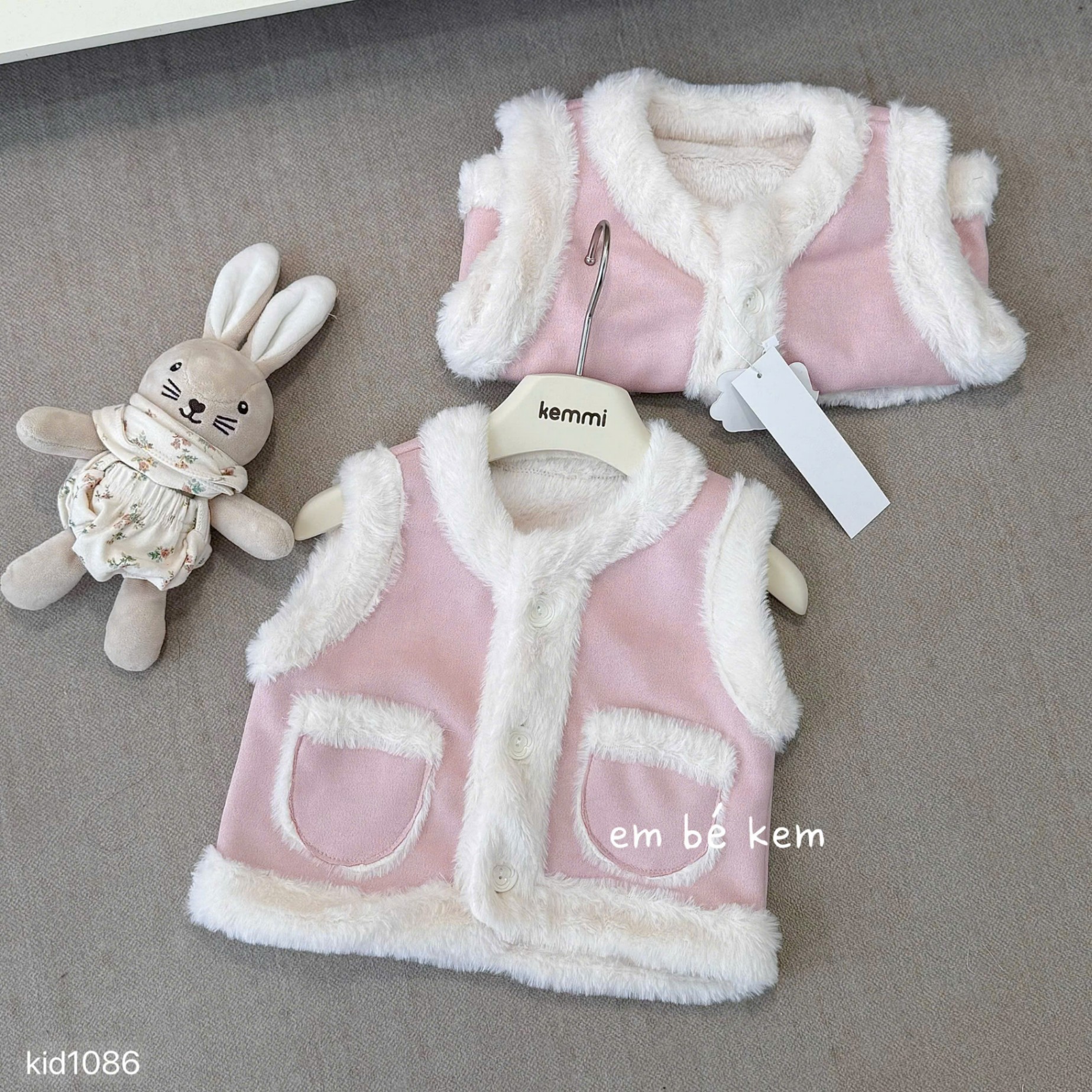 HCS (M25k.1086) Áo gile hồng lót lông mịn siêu ấm