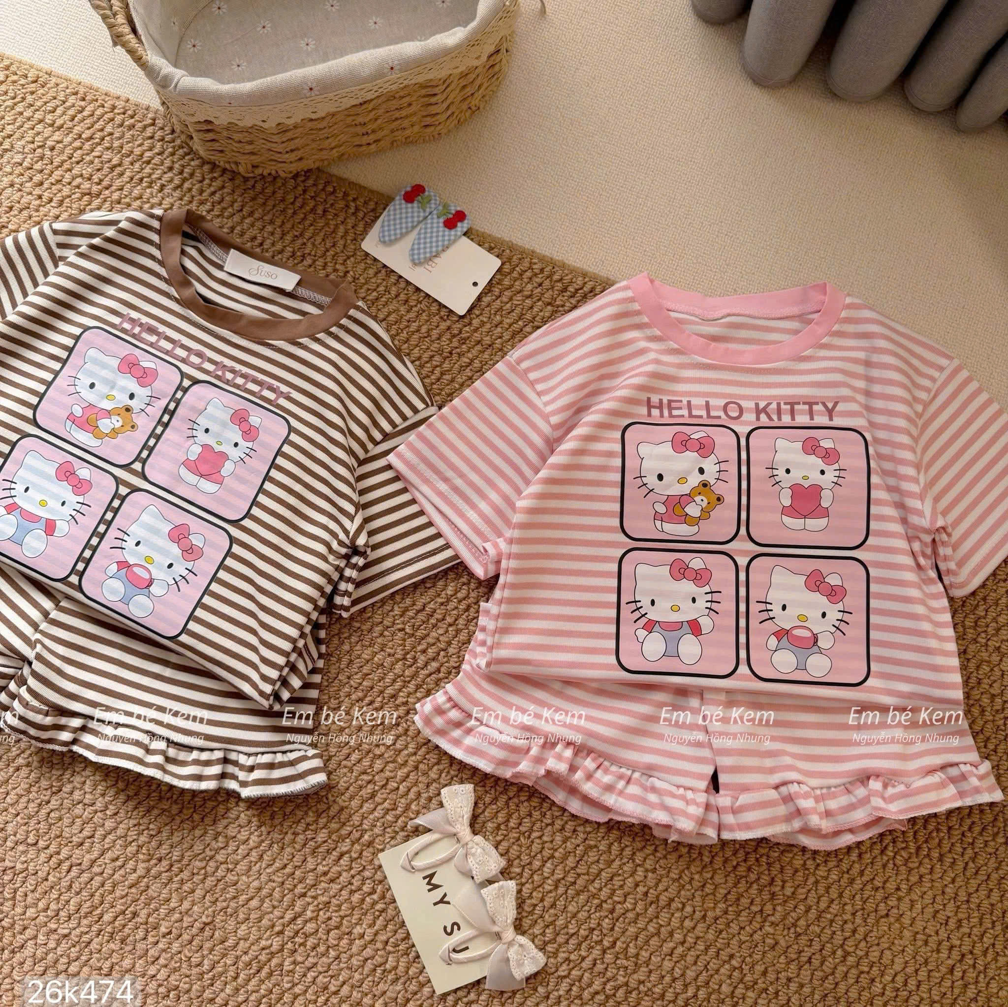 HCS (26k474) Lẻ bộ hồng nâu kẻ hellokity 4 ô vuông cho bé