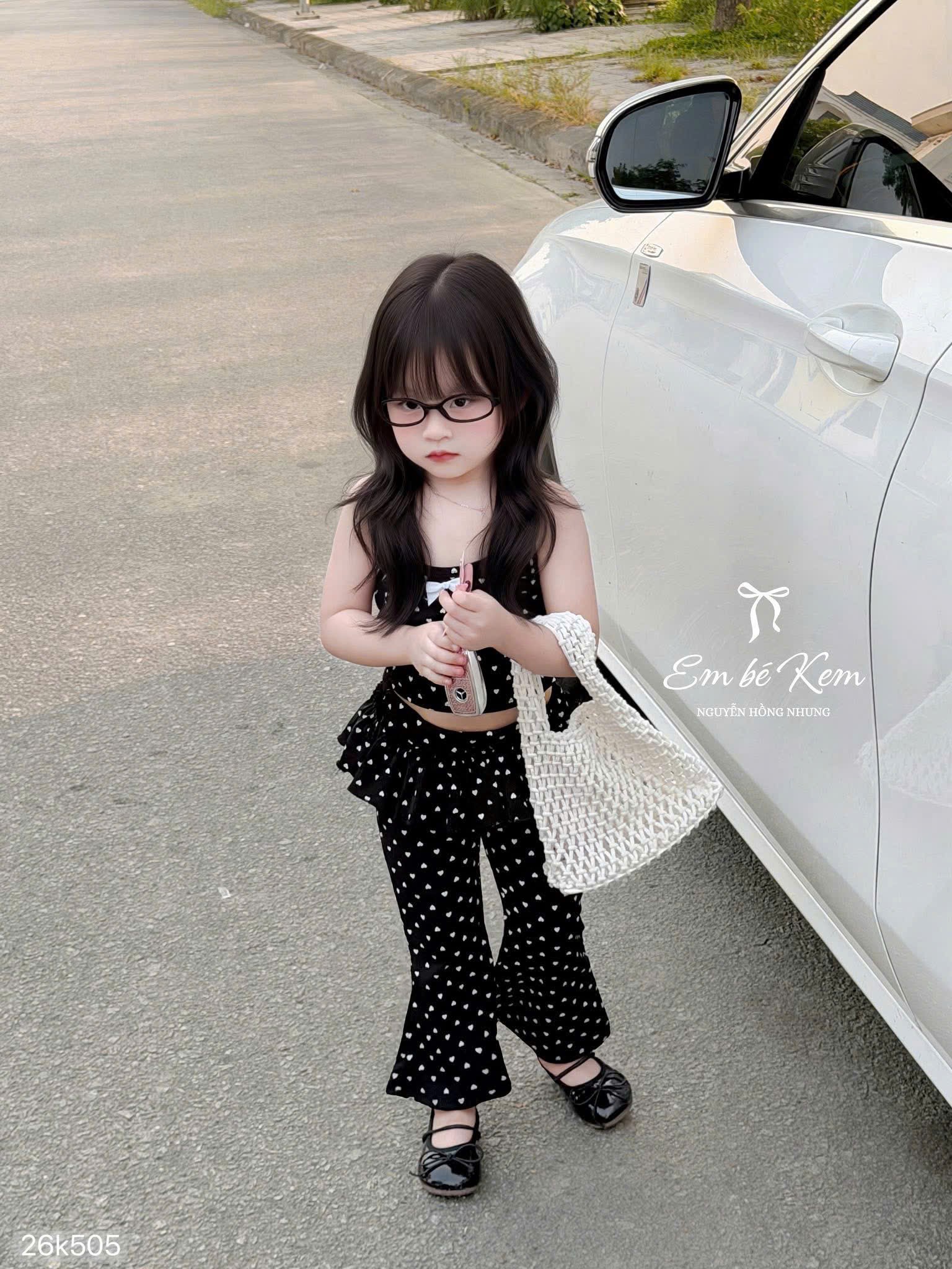 HCS(26k505) Sét 2 chi tiết bộ chấm bi áo 2 dây kèm quần - Sét loe - sz 3