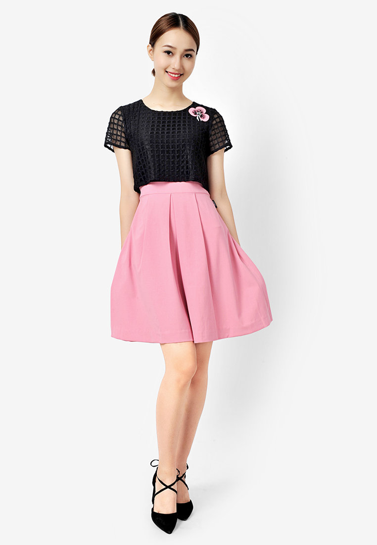 Đầm xòe croptop ren phủ - Hồng phơn phớt - M