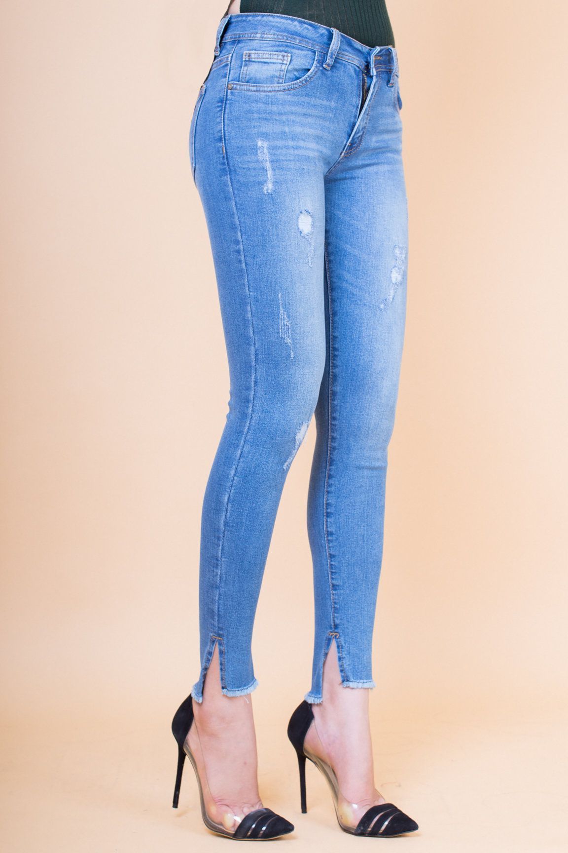 Quần Jean xẻ gấu - Xanh da trời nhạt - M