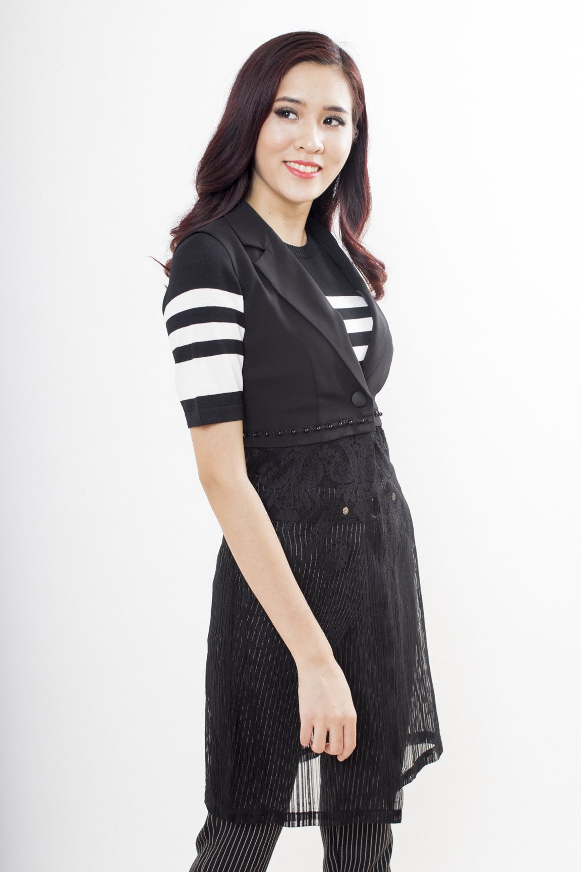 Vest phối ren chân - Đen - S