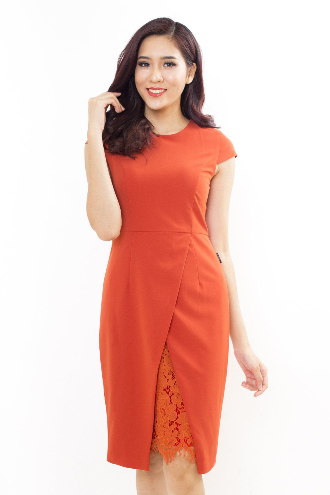 Đầm lập lờ phối ren chân - Cam - M