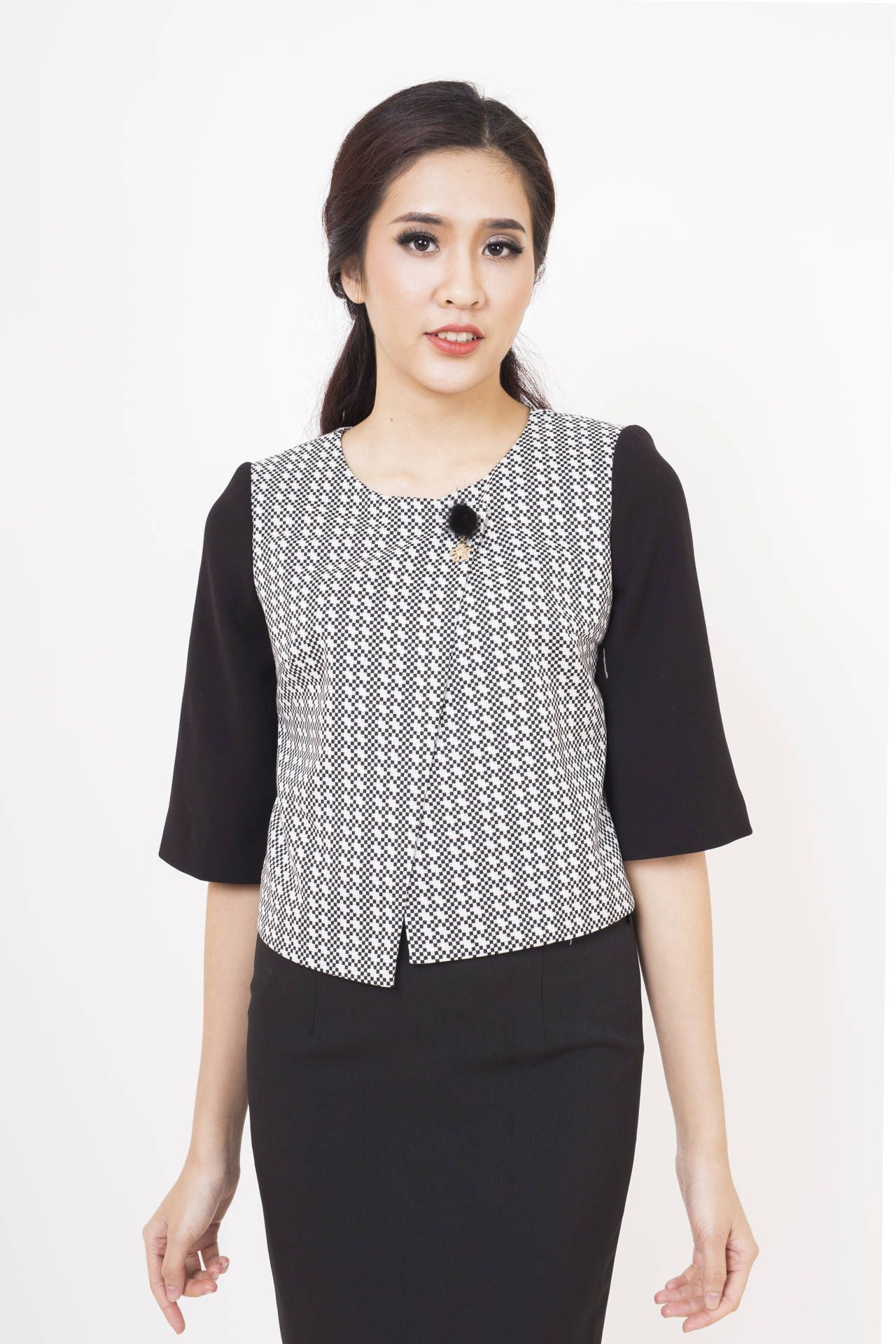 Vest kẻ 1 khuy tay phối - Đen - S