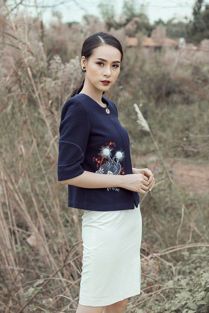 Vest họa tiết thêu con chim - Xanh navy - S