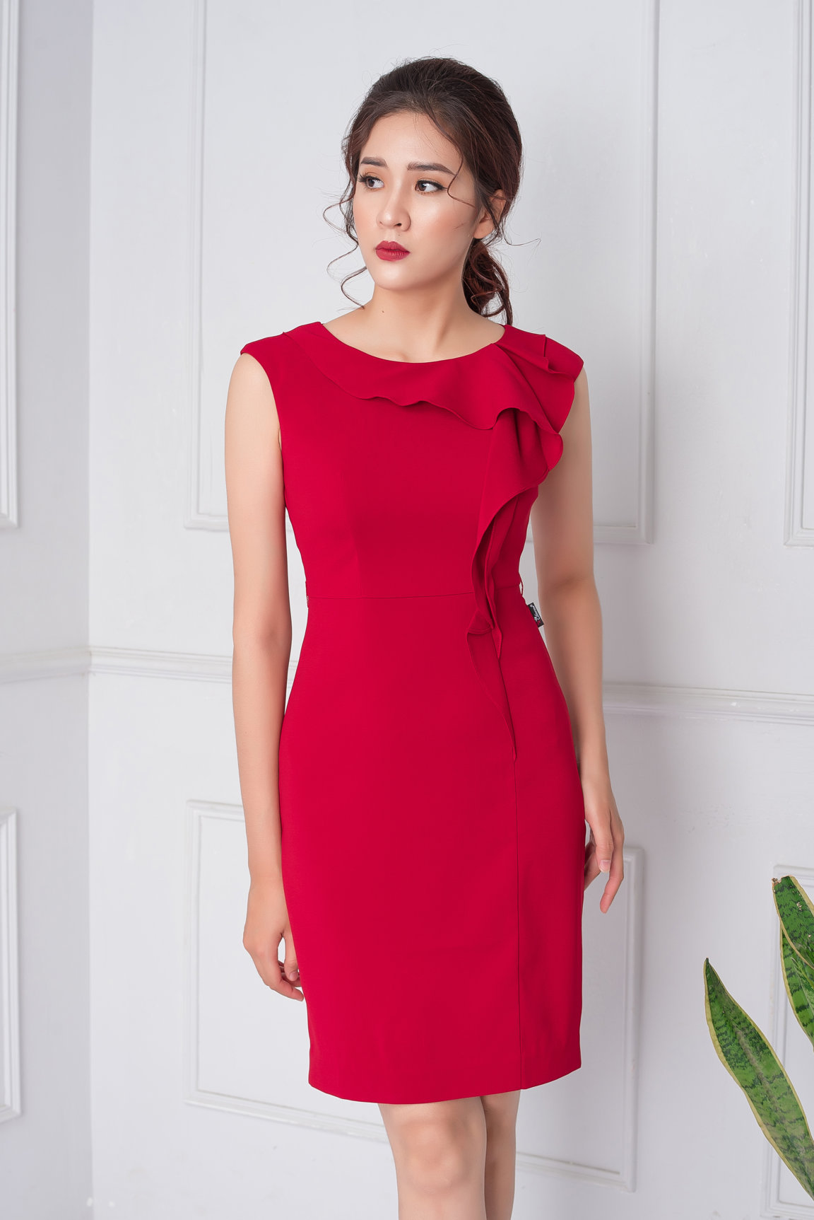 Đầm bèo lệch 1 bên - Nâu - L