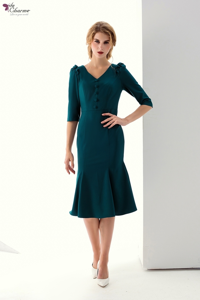 Đầm đuôi cá cổ xẻ V - Vàng - XL