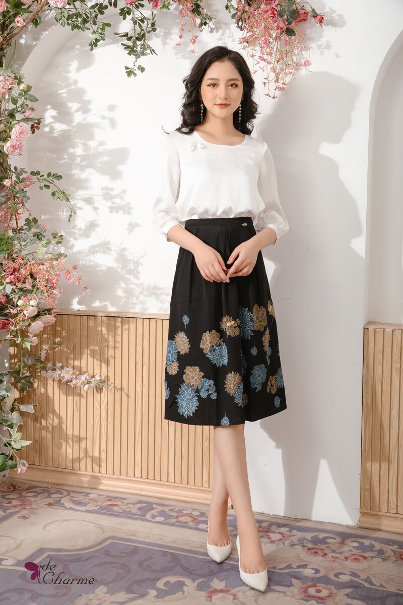 Chân váy hoa chân xếp ly (the Next) - Floral - S