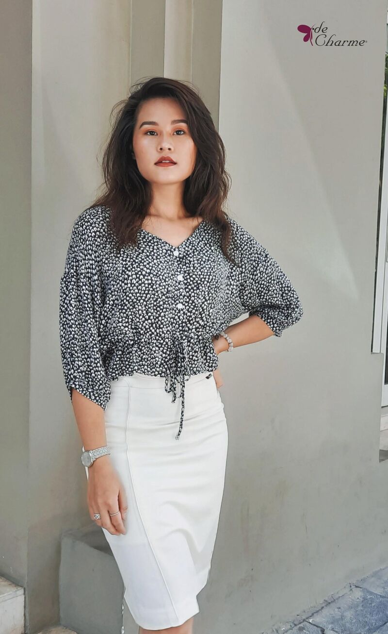 Sơ mi họa tiết cổ rút chun eo (Next)