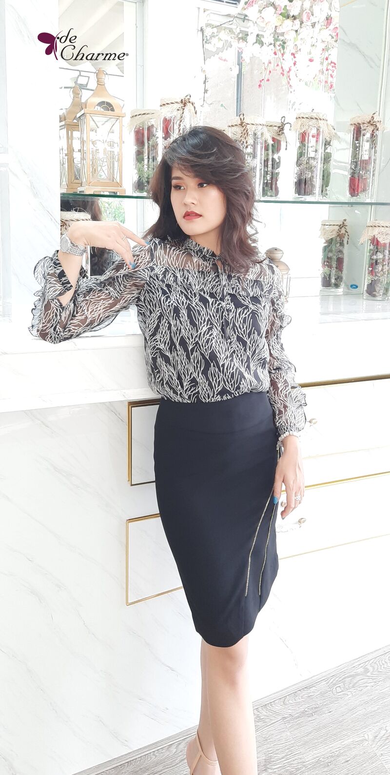 Sơ mi họa tiết bổ cúp