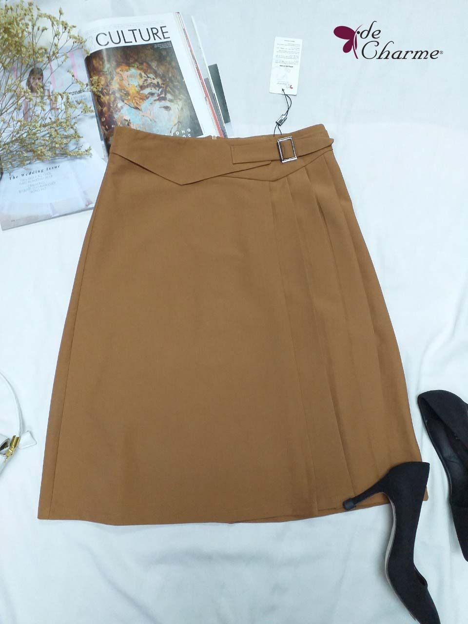 Chân váy đai cạp xếp ly lệch - Coffee - S