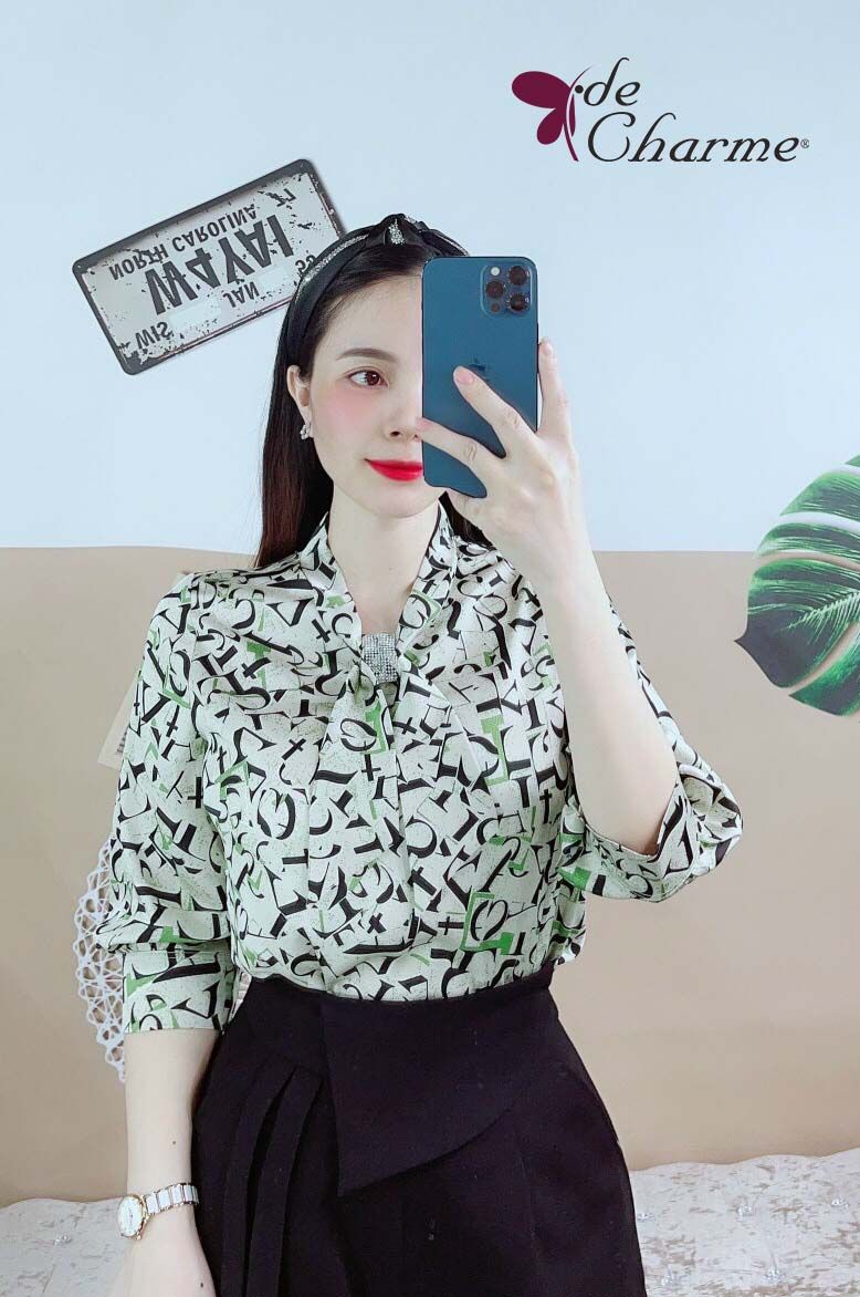 Sơ mi tay lỡ cổ đá nơ vắt - Xanh lá cây - M