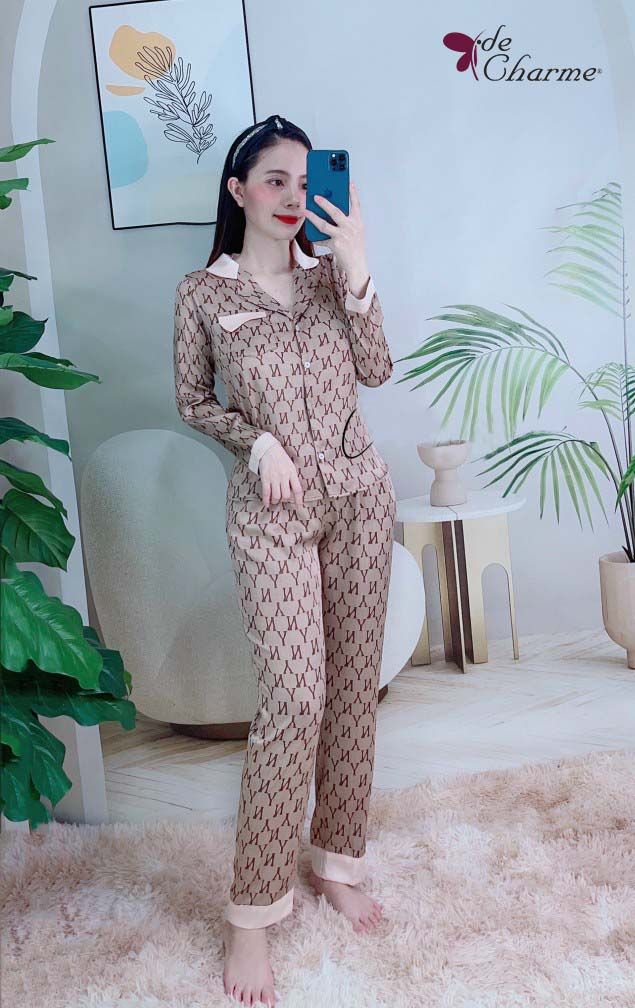 Bộ pijama phối gấu cổ túi gập (Home) - Nâu - M