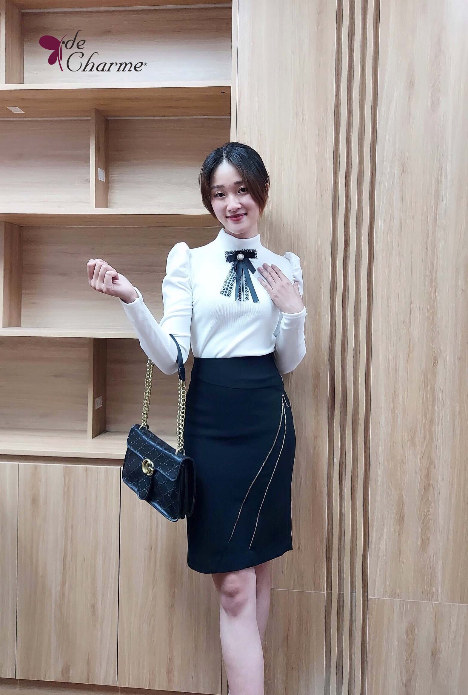 Chân váy can bổ trang trí khóa đồng