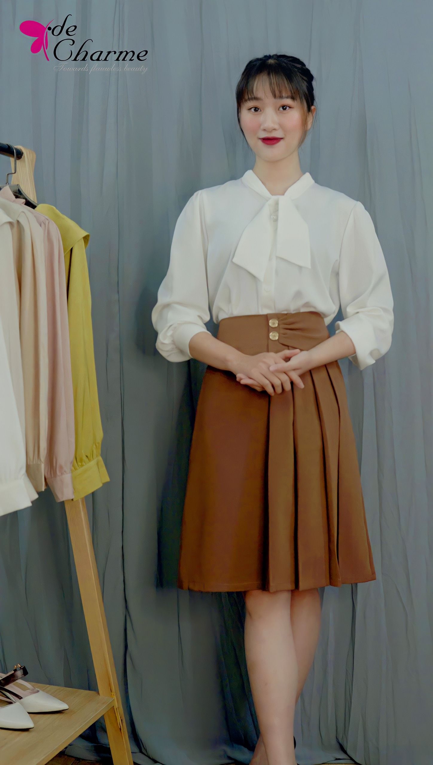 Sơ mi lụa cổ nơ cài - Trắng - Free size