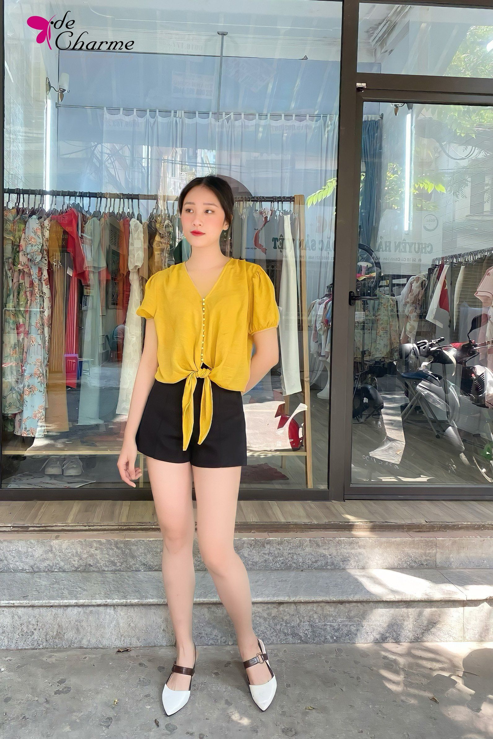 Sơ mi tơ buộc vạt nẹp đính trai - Vàng - Free size