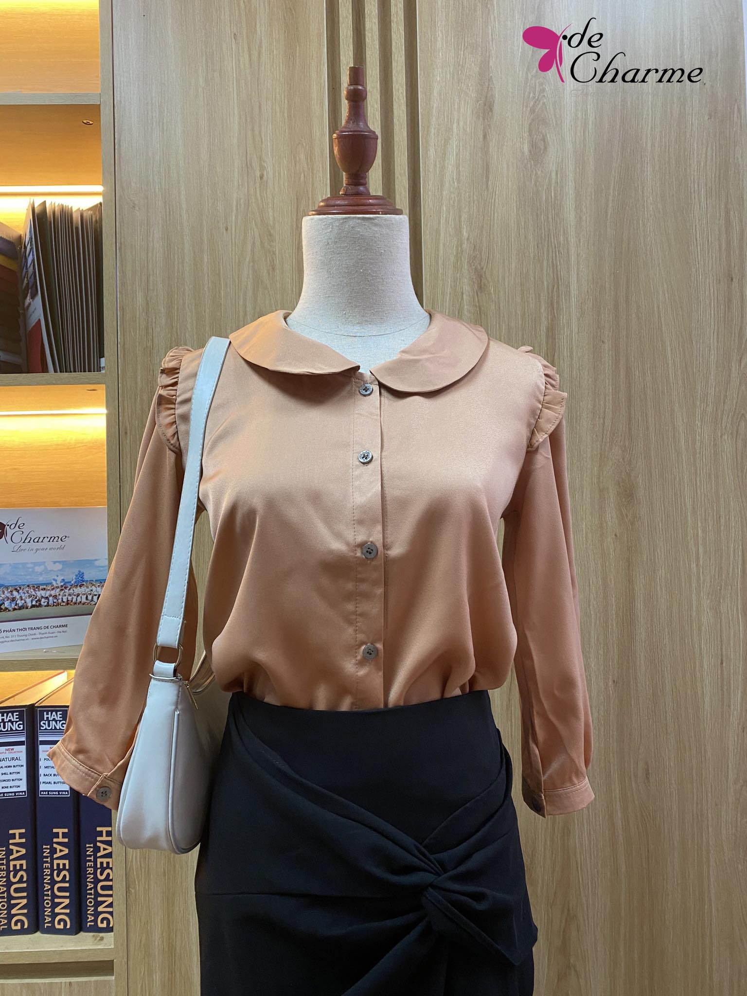 Sơ mi tay lỡ bèo vai cổ sen nơ - Cam - L