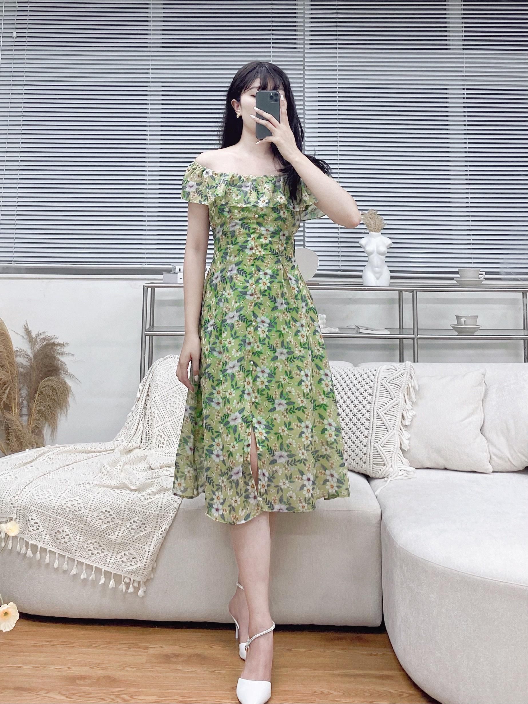 Đầm hoa xòe A vai chun đính ngọc - Xanh lá cây - S